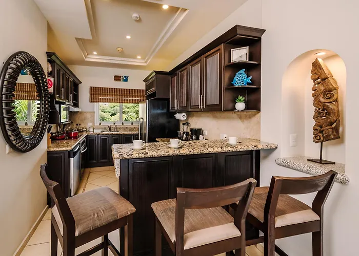 Oceanview Luxury In The Heart Of Town Сasa de vacaciones Tamarindo
