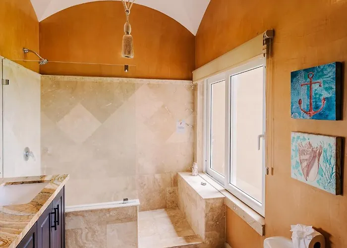 Oceanview Luxury In The Heart Of Town Сasa de vacaciones Tamarindo